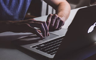 掘金官方晒球员卡通投篮视频：视频中六位球员分别是谁？